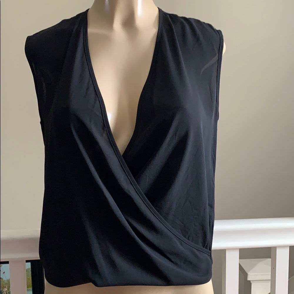 ❤️❤️Lili White - blouse color black size XS